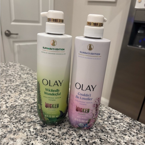 Olay X Wicked Serum Body Wash Elphaba and Glinda Editions Limited Edition Scents - Picture 8 of 10